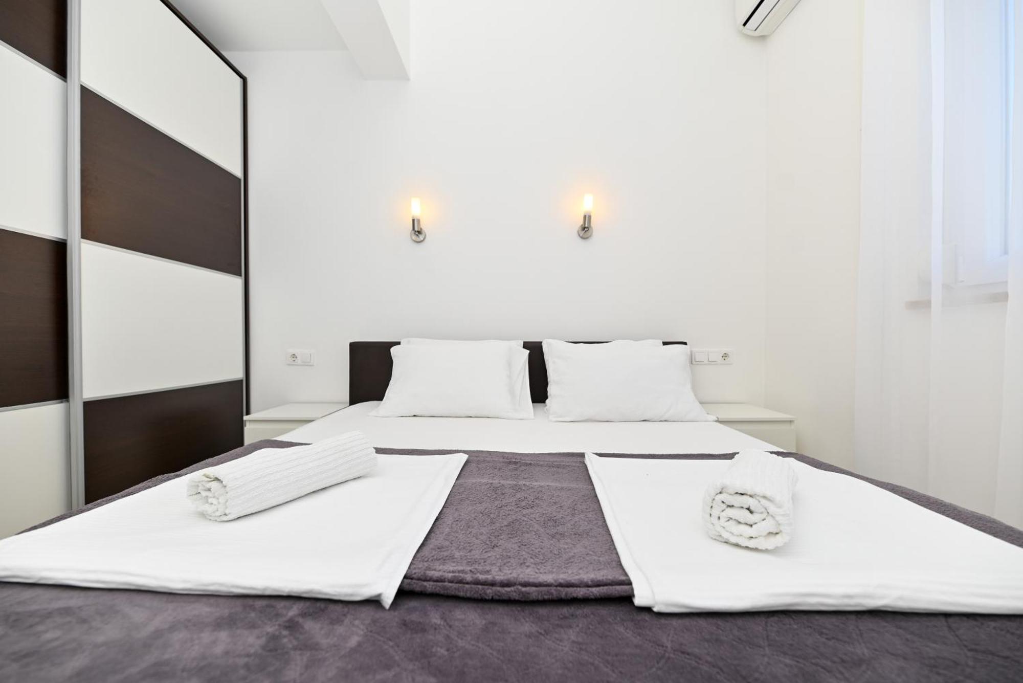 Apartmani- Lastro Trogir Exterior photo